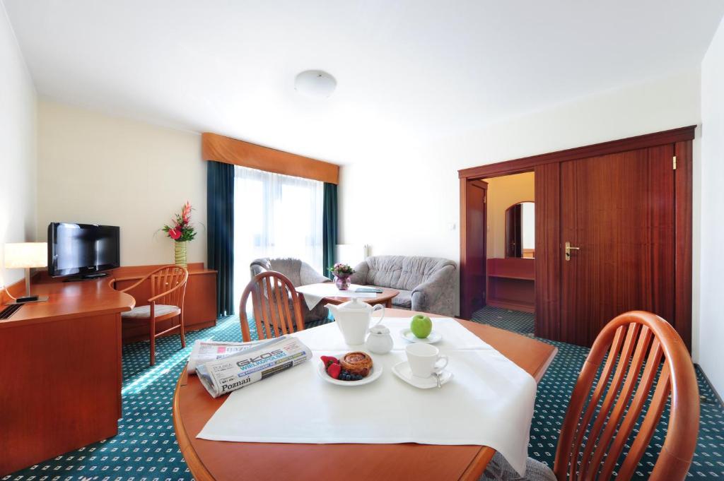 Hotel T&T Poznań Rum bild